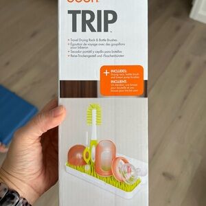 Boon Trip Travel Drying Rack & Bottle Brushes